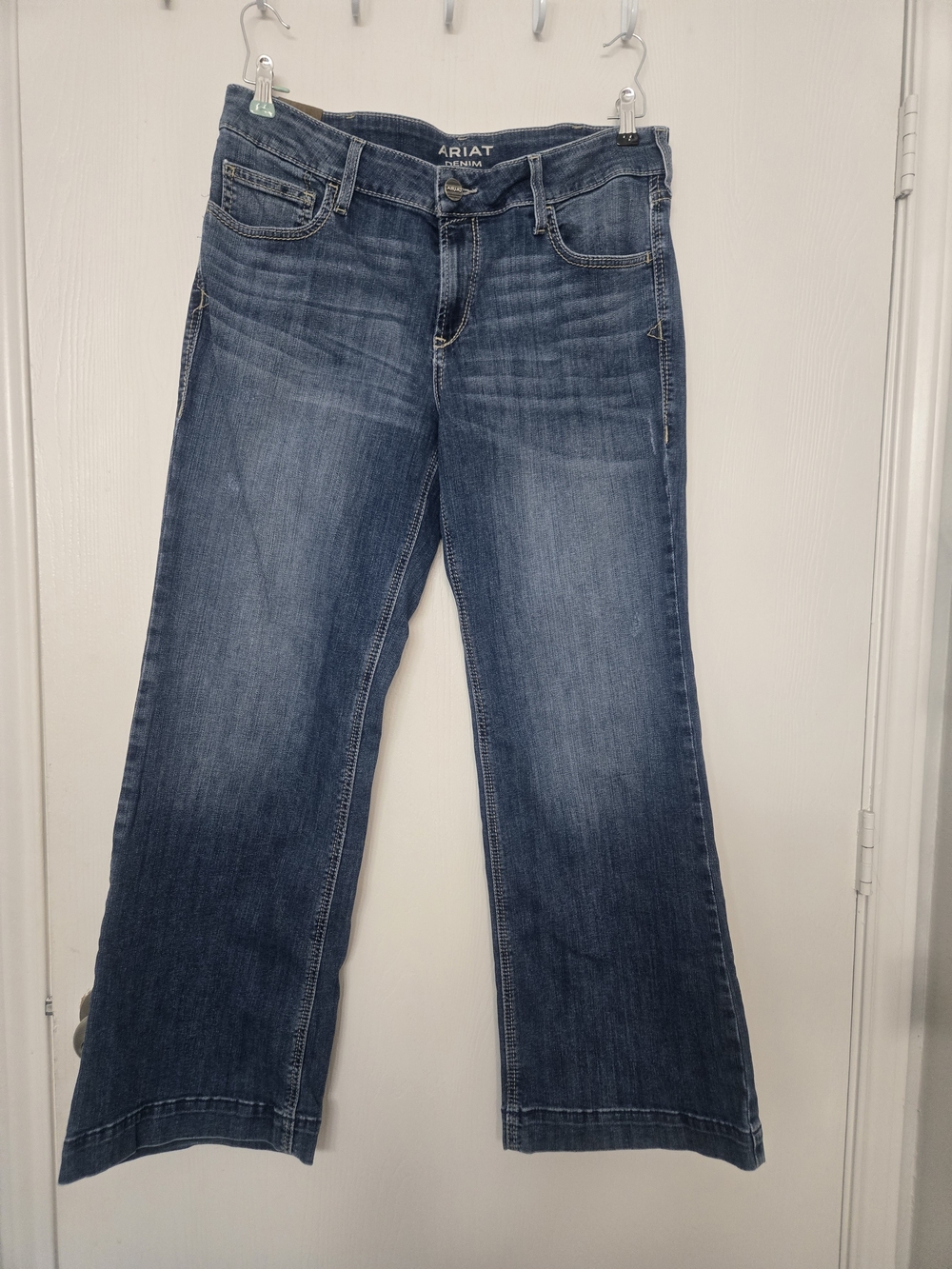 Ariat Women's Blue Denim Relaxed Bootcut Jeans